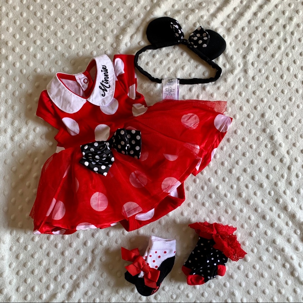 SOLD Baby Girls Minnie Mouse outfit
